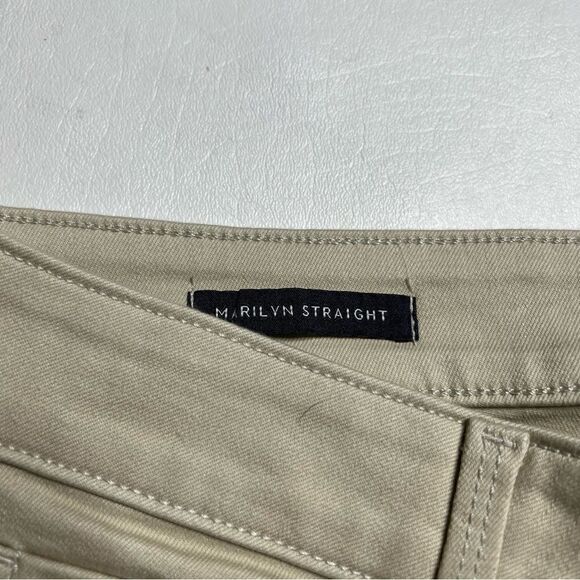 NYDJ | NWT Lift TuckāTechnology High Rise Marilyn Straight Cream ColoredāJeans - Picture 3 of 8